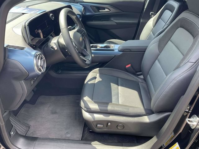 Used 2026 Chevrolet Equinox EV LT AWD/4WD image 8