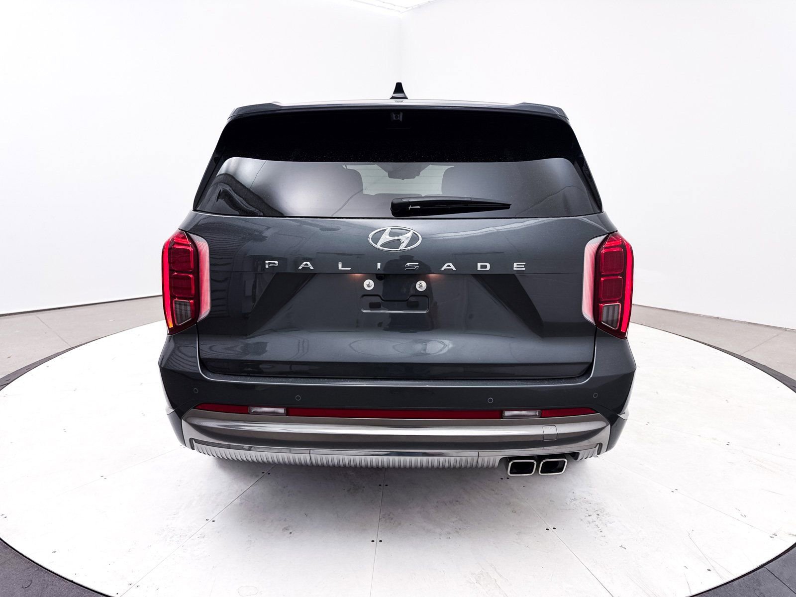 Used 2025 Hyundai Palisade Calligraphy image 19