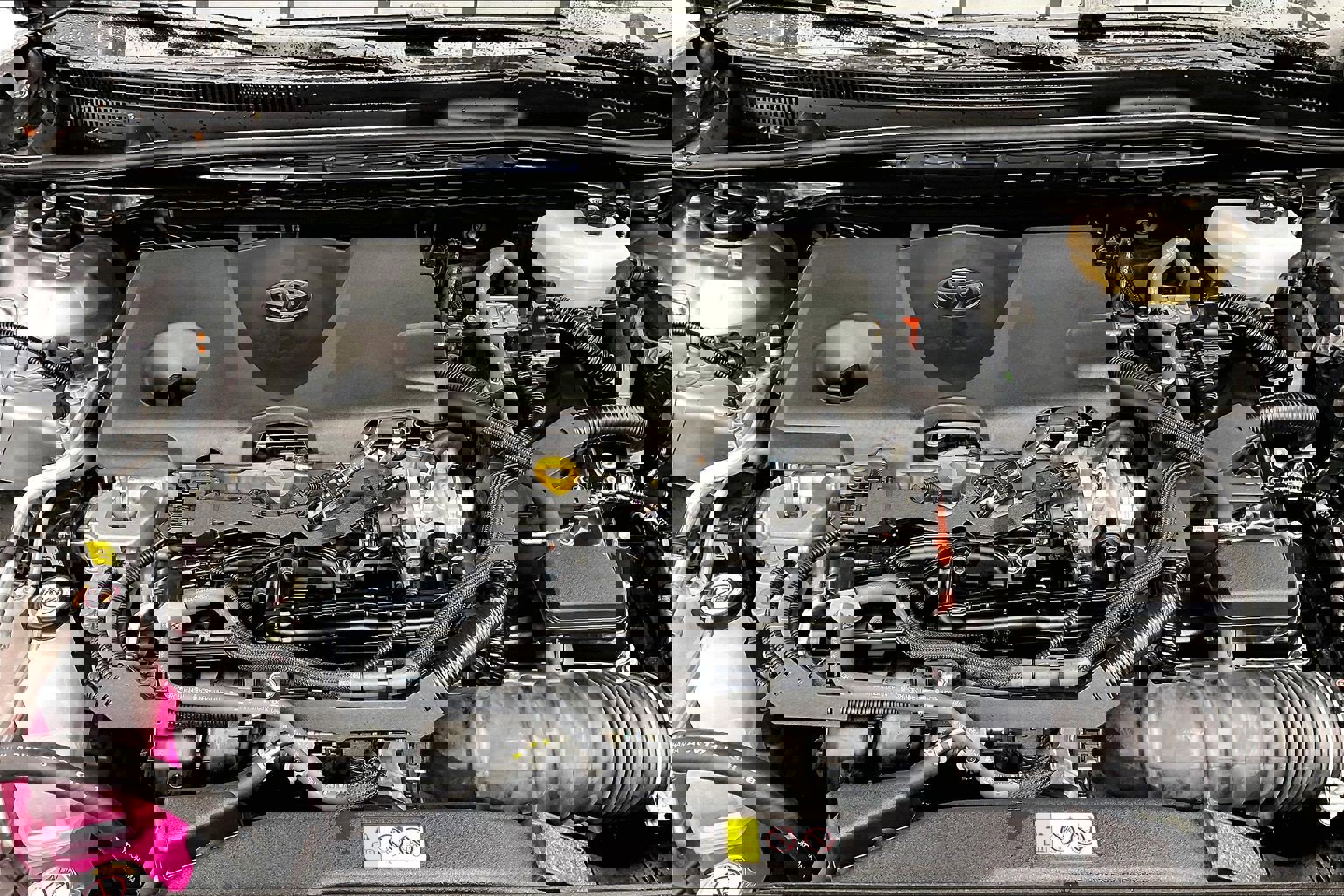 Used 2025 Toyota Camry XLE image 9