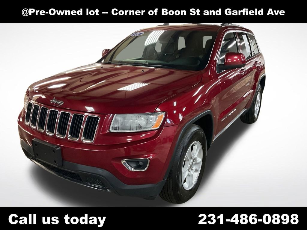 Used 2015 Jeep Grand Cherokee Laredo w/ Quick Order Package 23E AWD/4WD image 1