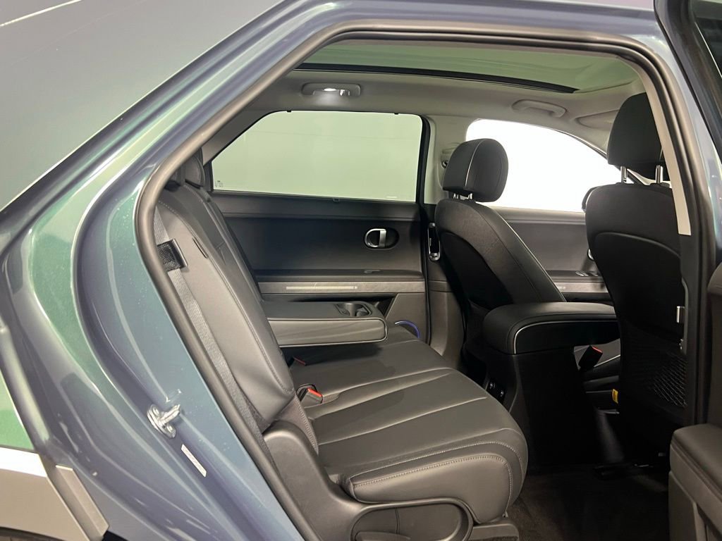 Used 2024 Hyundai Ioniq 5 Limited image 28