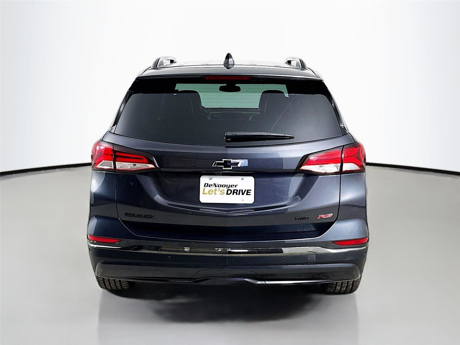 Used 2023 Chevrolet Equinox RS image 8