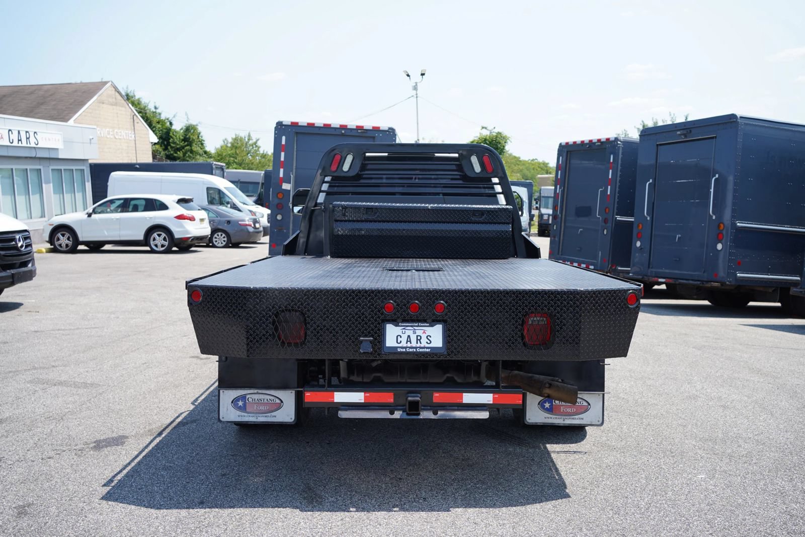 Used 2017 Ford F550 4x4 Crew Cab Super Duty image 6