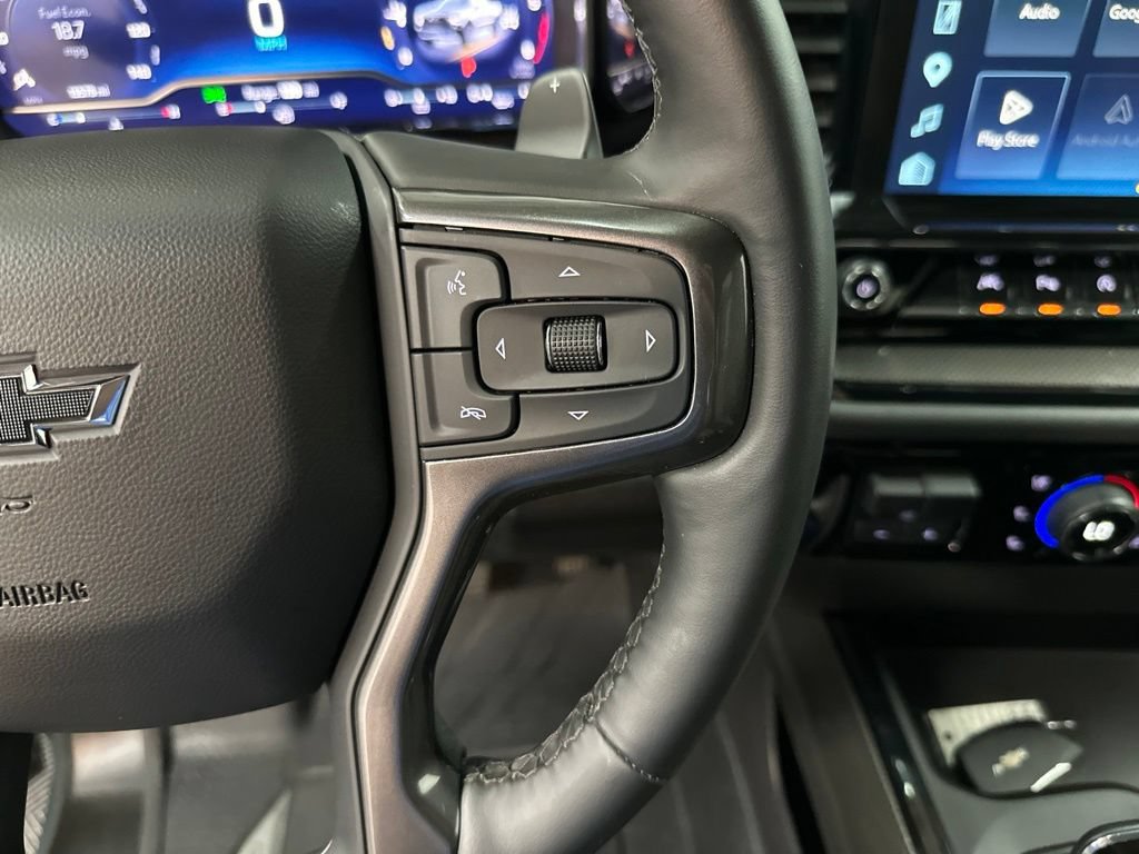 Used 2025 Chevrolet Silverado 1500 ZR2 w/ Technology Package AWD/4WD image 17