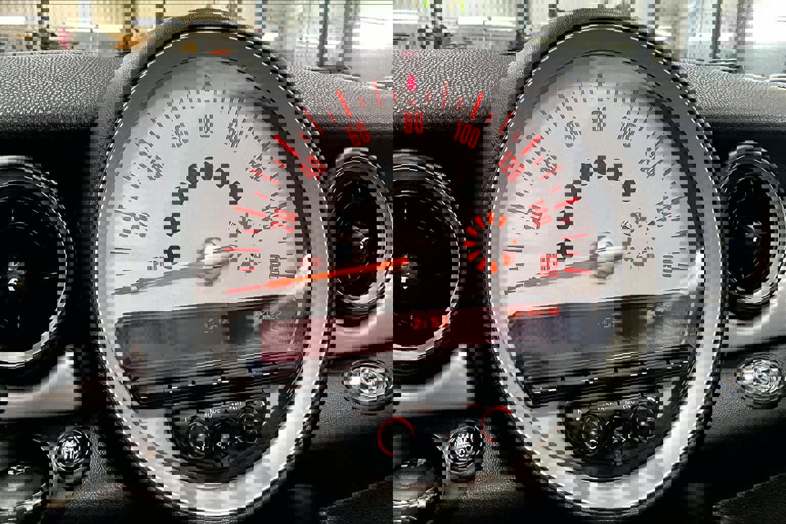 Used 2013 MINI Cooper Roadster image 25