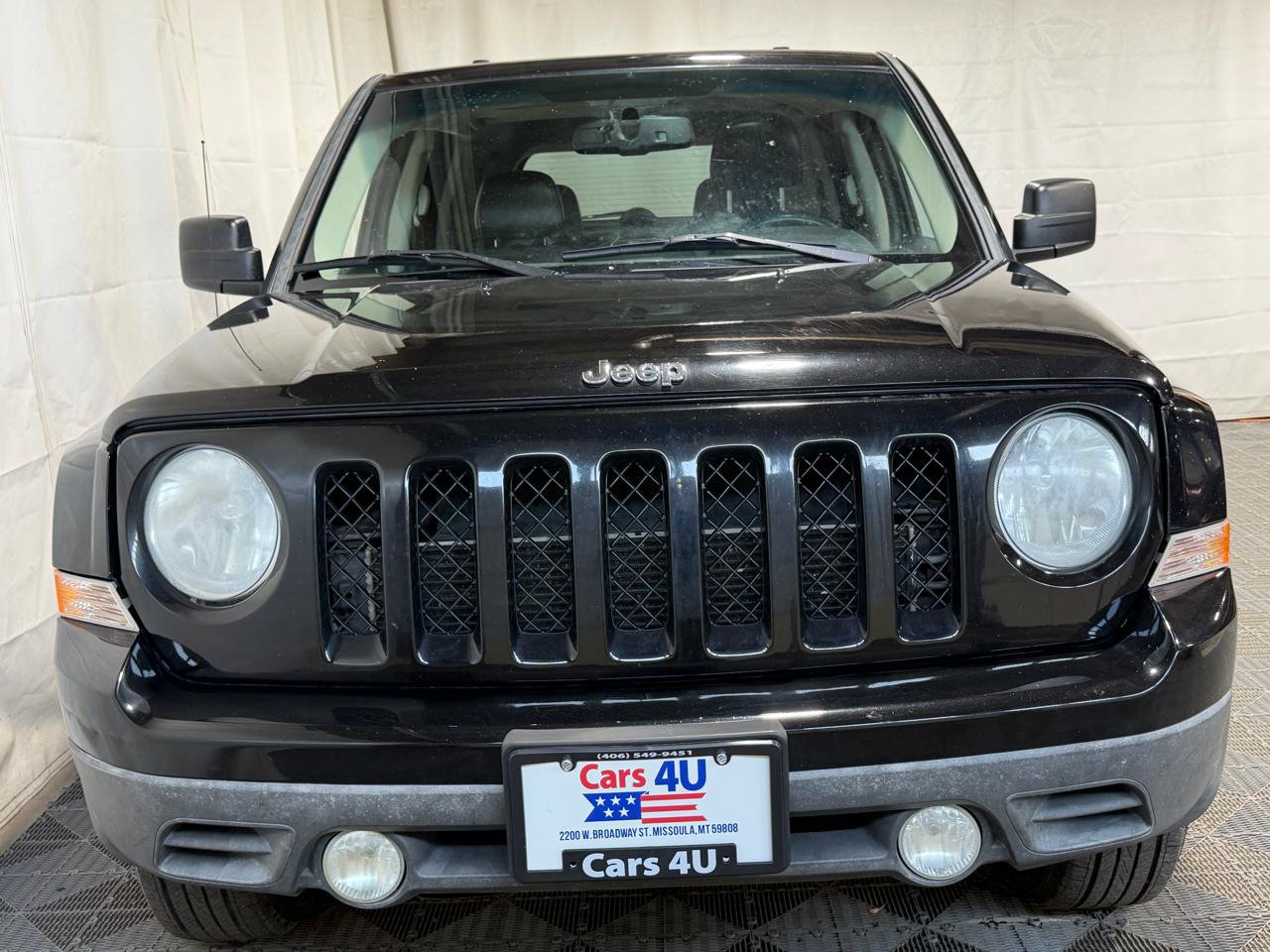 Used 2012 Jeep Patriot Limited w/ Sun/Sound Group AWD/4WD image 2