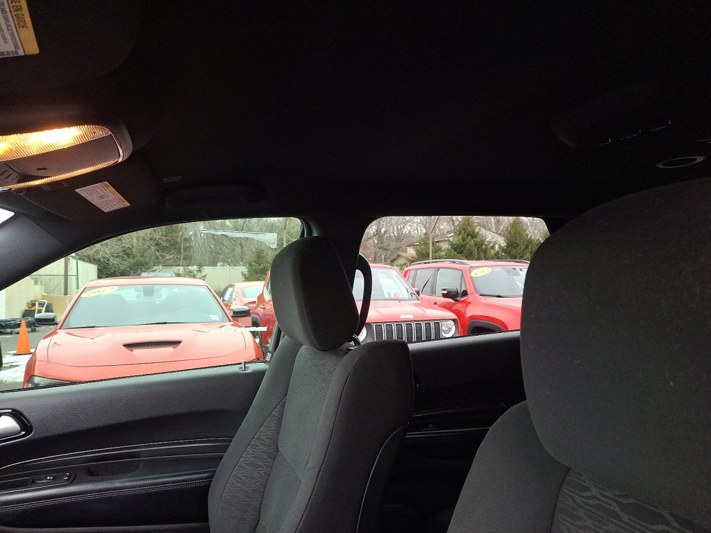 Used 2022 Dodge Durango SXT w/ Blacktop Package image 24