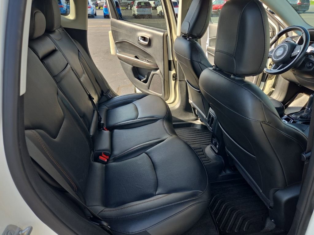 Used 2019 Jeep Compass Limited AWD/4WD image 28