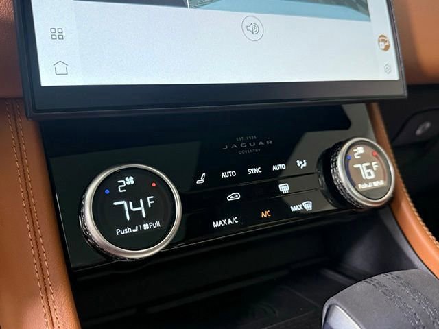 New 2025 Jaguar F-PACE R-Dynamic S image 35