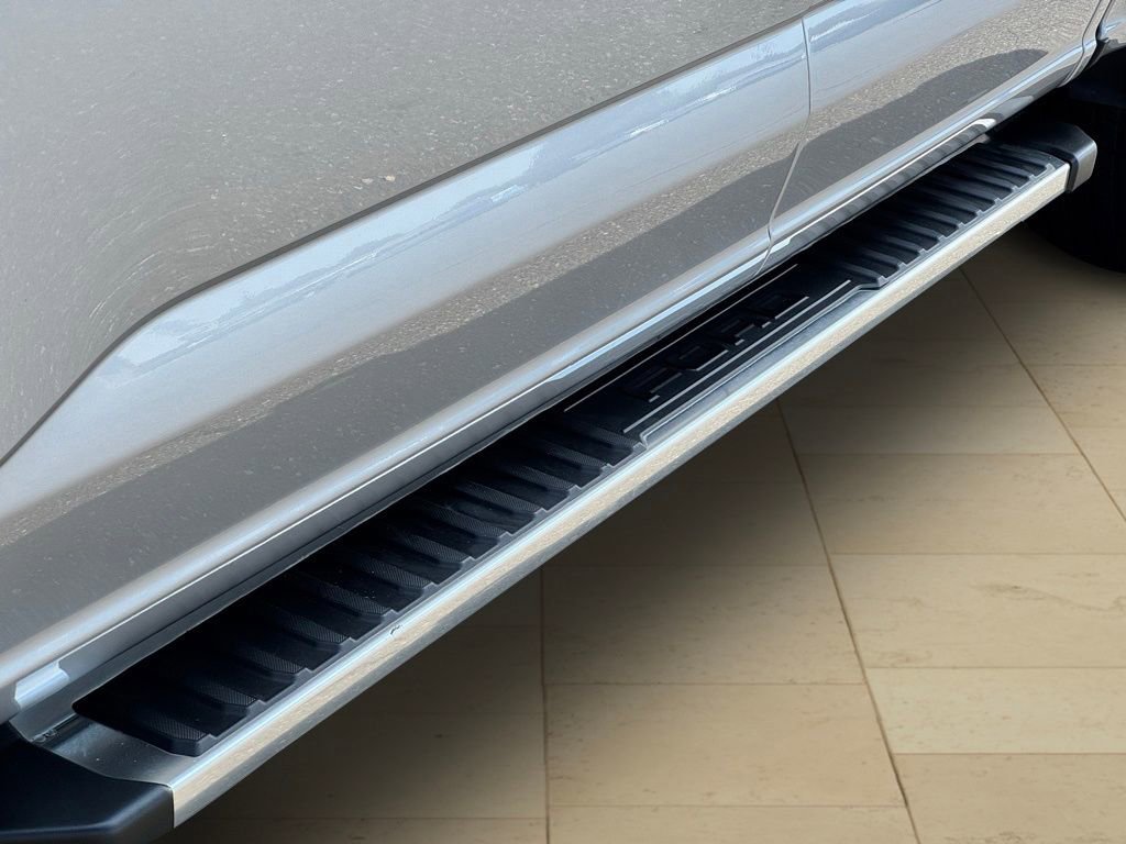 Used 2022 Ford F150 Lariat w/ Equipment Group 502A High image 43