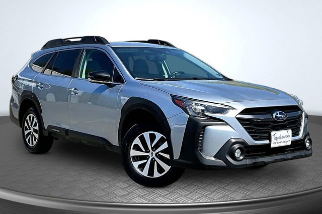 Used 2023 Subaru Outback Premium w/ Popular Package #1 AWD/4WD image 3
