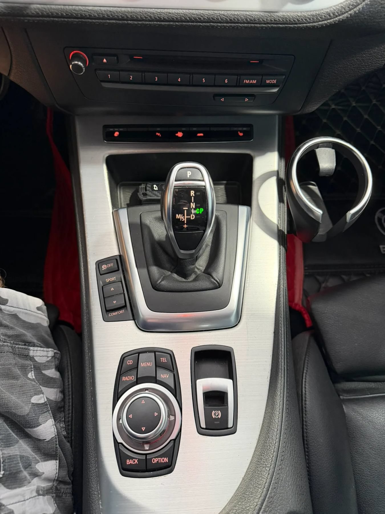 Used 2012 BMW Z4 sDrive28i w/ Sport Pkg RWD image 18