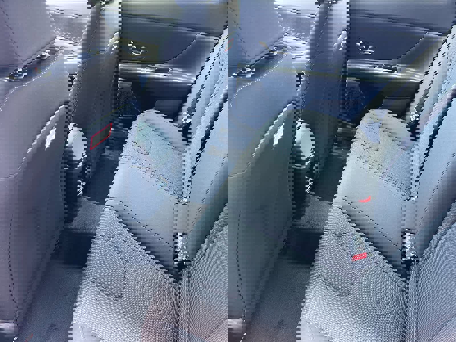 New 2025 Hyundai Elantra SE image 5