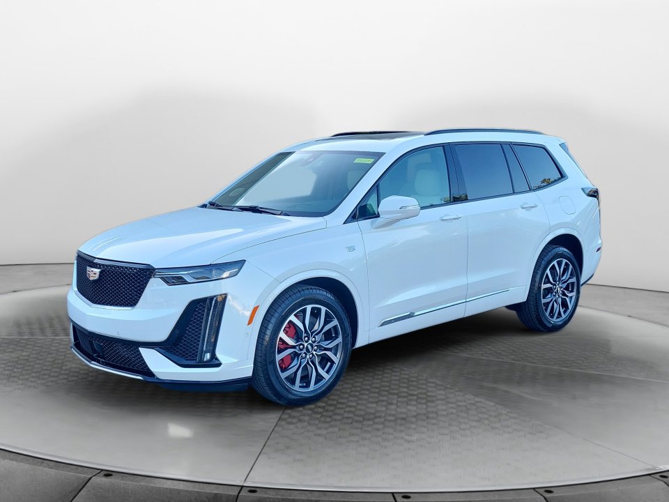 New 2025 Cadillac XT6 Sport w/ Technology Package image 3