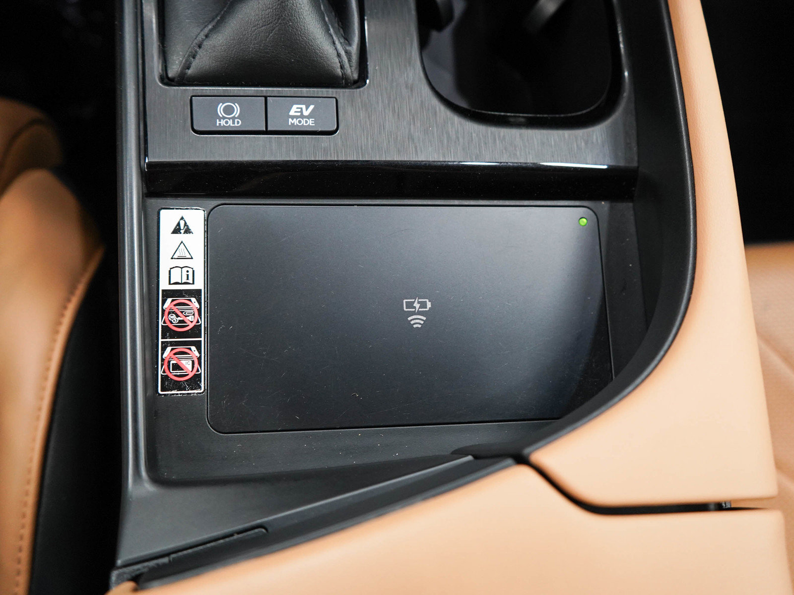 Used 2024 Lexus ES 300h FWD image 23