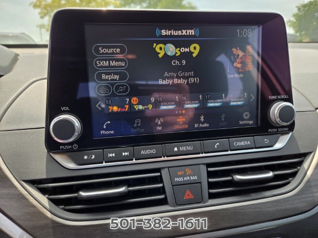 Used 2025 Nissan Altima 2.5 SV FWD image 21