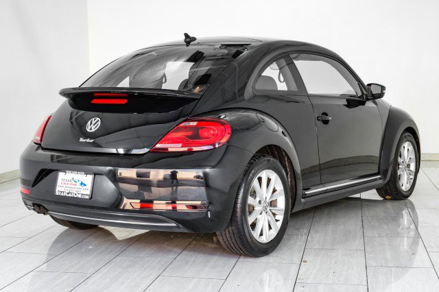 Used 2017 Volkswagen Beetle 1.8T SE image 6