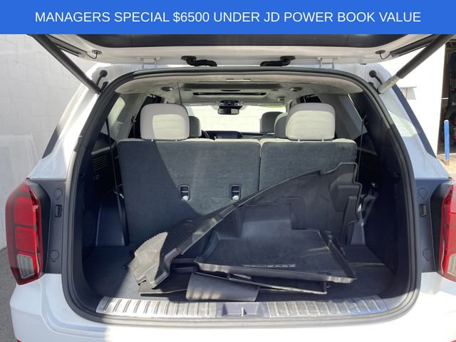 Used 2022 Hyundai Palisade Calligraphy w/ Winter Package image 22