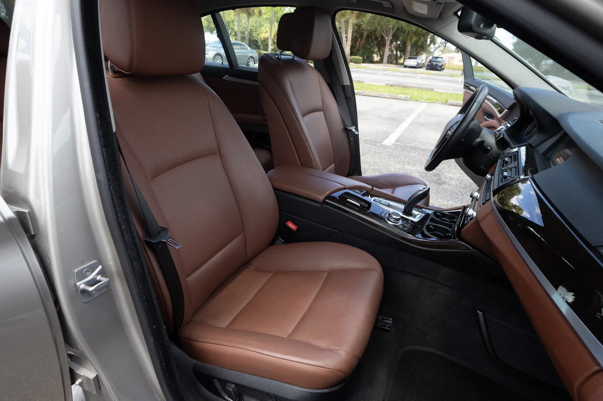 Used 2011 BMW 535i Sedan RWD image 14