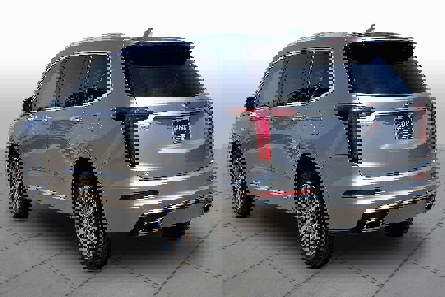 Used 2025 Cadillac XT6 Premium Luxury AWD/4WD image 12