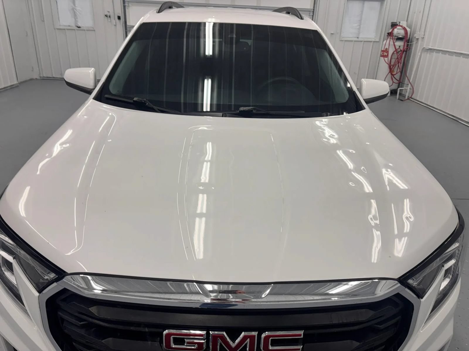 Used 2022 GMC Terrain SLE w/ Driver Convenience Package FWD image 14