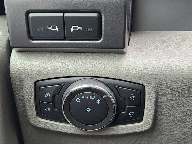Used 2021 Ford F250 XLT w/ XLT Premium Package AWD/4WD image 20