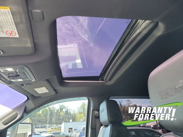 Used 2023 Chevrolet Silverado 3500 High Country w/ Snow Plow Prep/Camper Package image 13