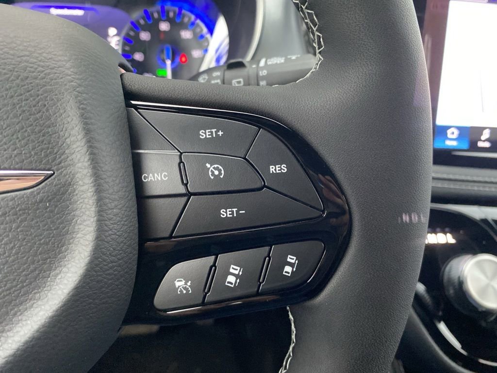 New 2026 Chrysler Pacifica Limited w/ S Appearance Package image 25