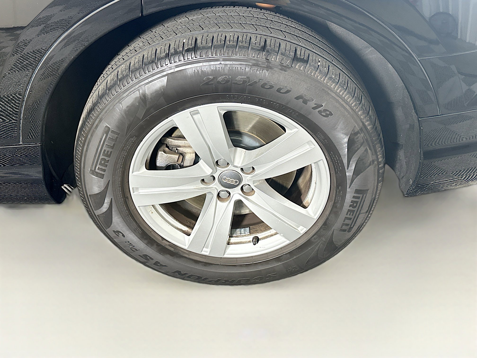 Used 2017 Audi Q7 2.0T Premium AWD/4WD image 11