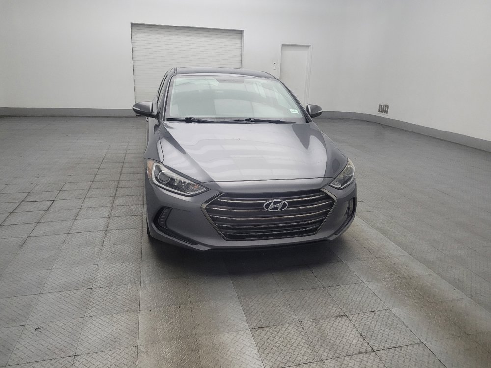 Used 2018 Hyundai Elantra Limited FWD image 14