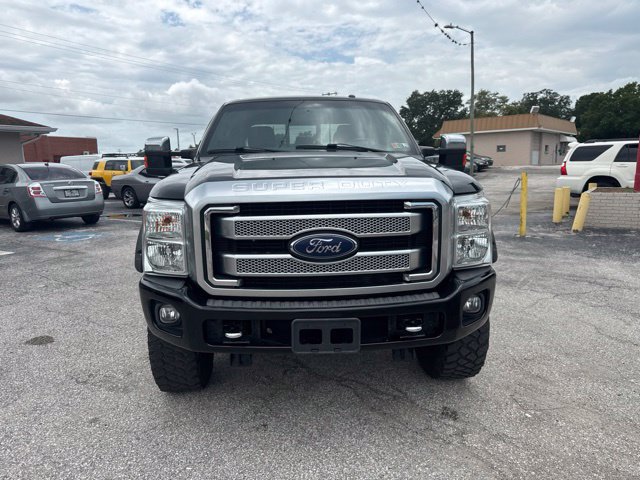 Used 2016 Ford F350 Platinum w/ Platinum Package AWD/4WD image 2