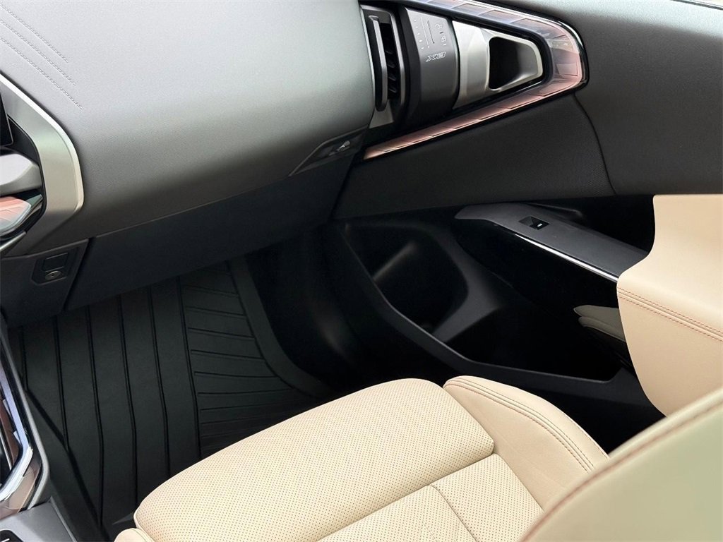 New 2026 BMW X3 xDrive30 w/ Premium Package image 10