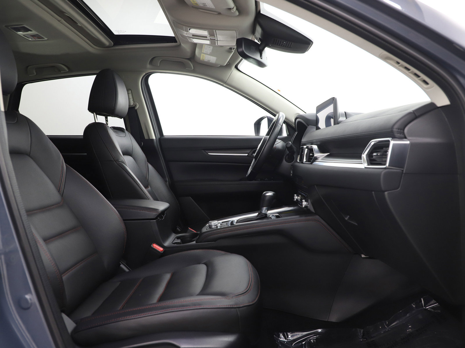 Used 2023 MAZDA CX-5 Carbon Edition image 12