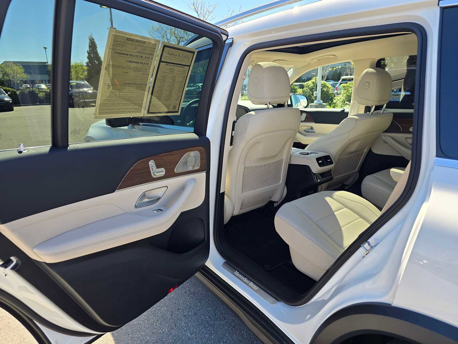 Used 2026 Mercedes-Benz GLS 450 4MATIC image 18