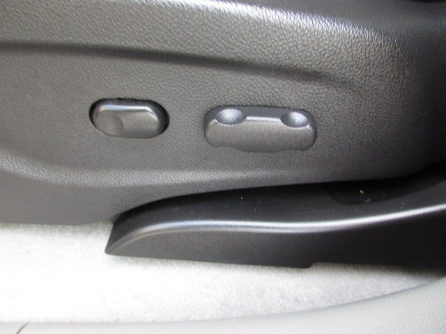 Used 2015 Buick Encore Leather FWD image 16