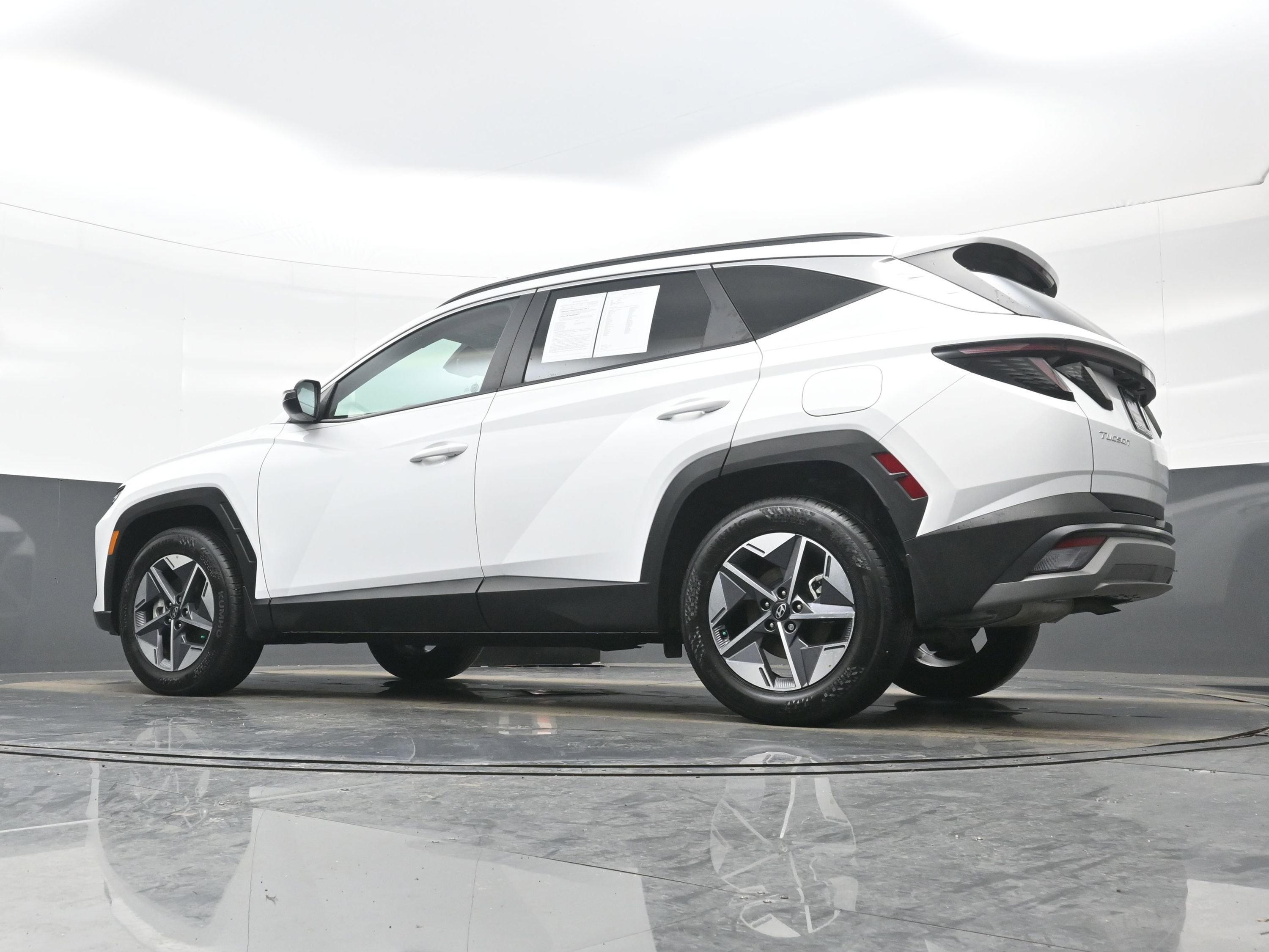 Certified 2025 Hyundai Tucson SEL image 29