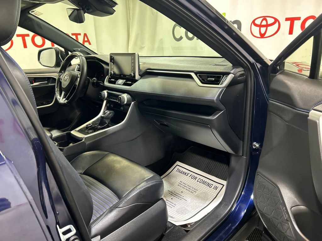 Used 2020 Toyota RAV4 XSE AWD/4WD image 12