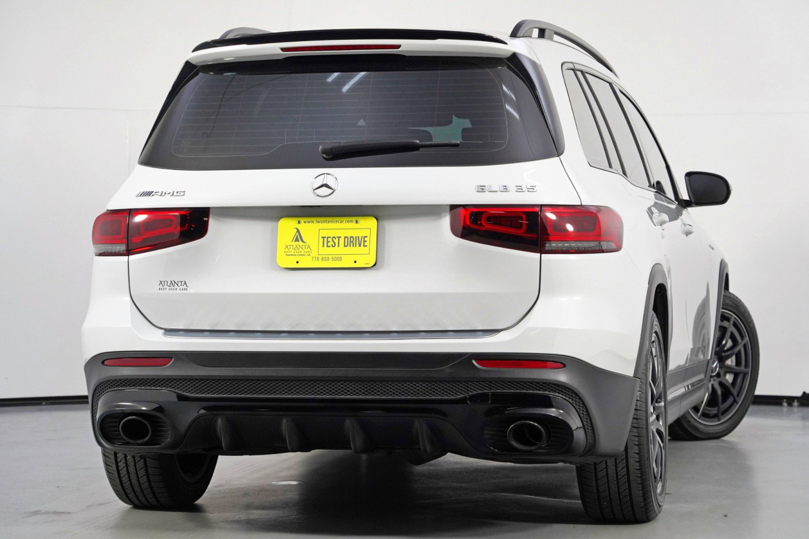 Used 2021 Mercedes-Benz GLB 35 AMG 4MATIC image 4
