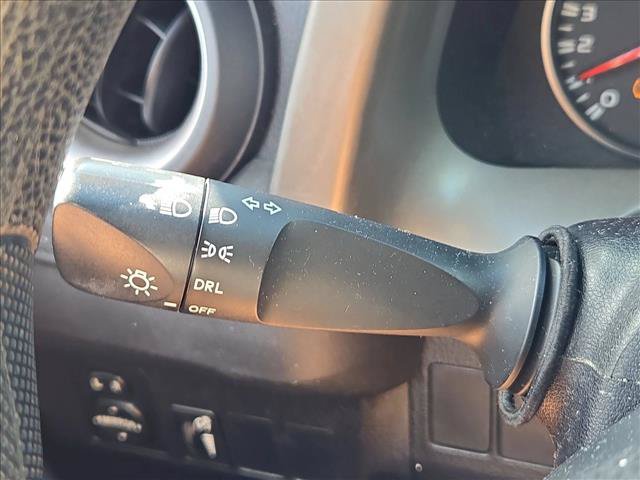 Used 2016 Toyota RAV4 LE FWD image 14