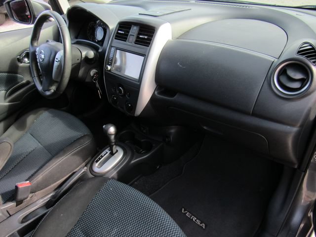 Used 2018 Nissan Versa Note SV FWD image 10