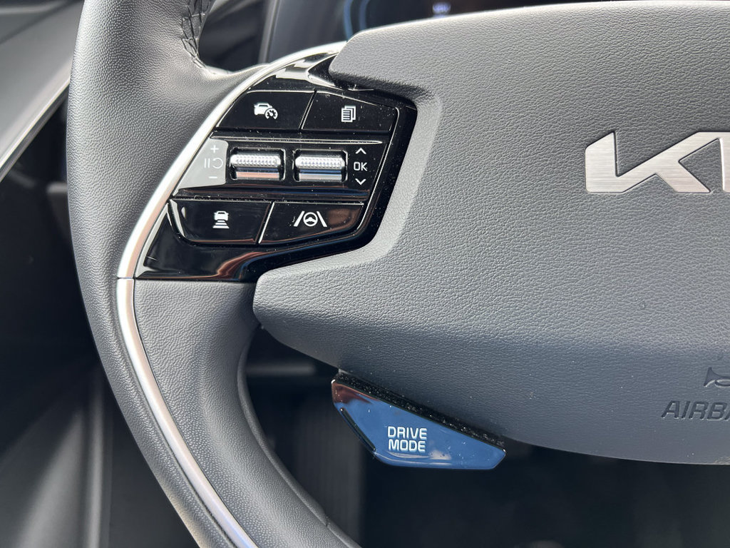 Certified 2024 Kia Niro EX w/ EX Cold Weather Package FWD image 21