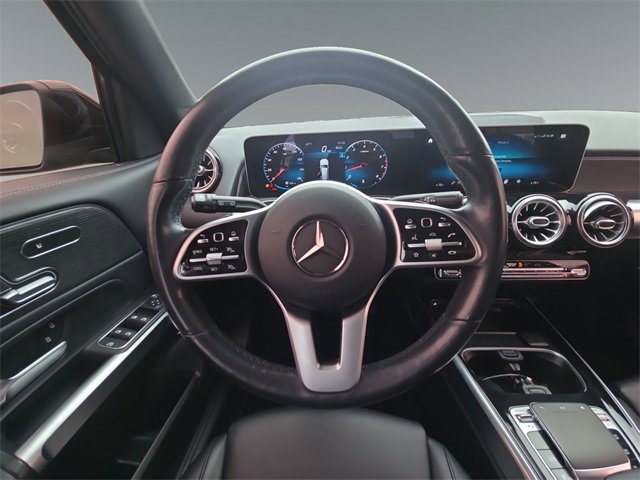 Used 2020 Mercedes-Benz GLB 250 4MATIC image 16