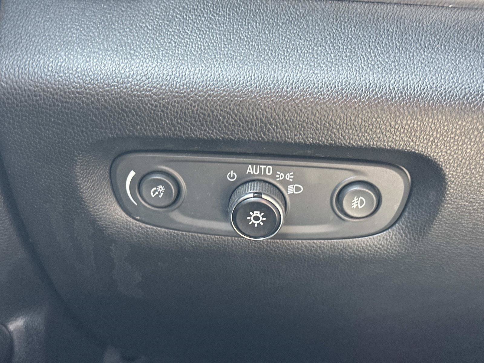 Certified 2019 Chevrolet Traverse LT AWD/4WD image 26