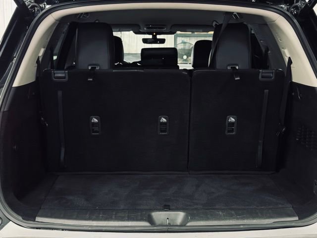 Used 2023 Nissan Pathfinder SL image 10