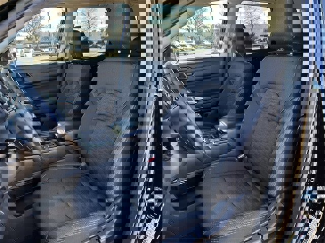 Used 2024 Nissan Pathfinder S image 25