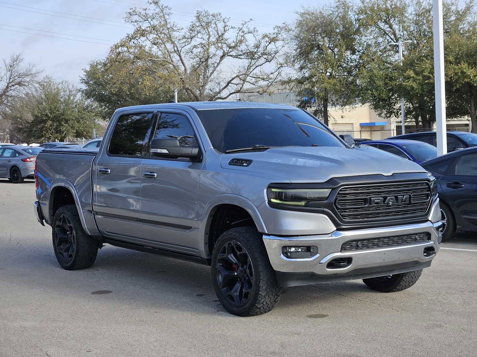 Used 2019 RAM 1500 Limited image 3