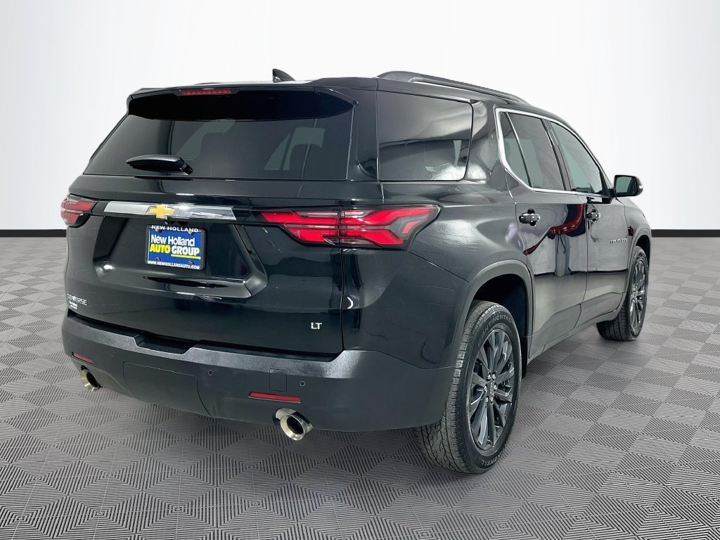 Used 2022 Chevrolet Traverse LT FWD image 10
