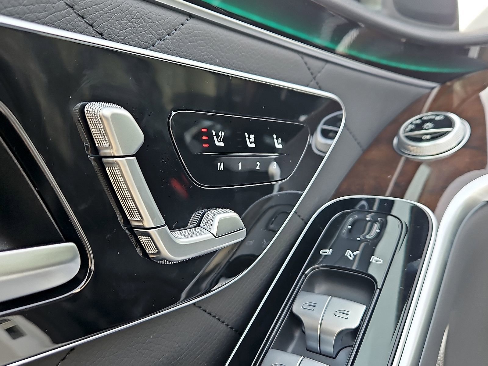 New 2026 Mercedes-Benz S 580 4MATIC Sedan image 16