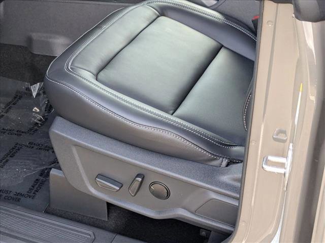 New 2026 Ford Bronco Outer Banks image 4