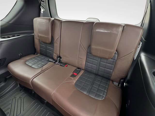 Used 2020 Nissan Armada Platinum w/ Platinum Reserve Package RWD image 17